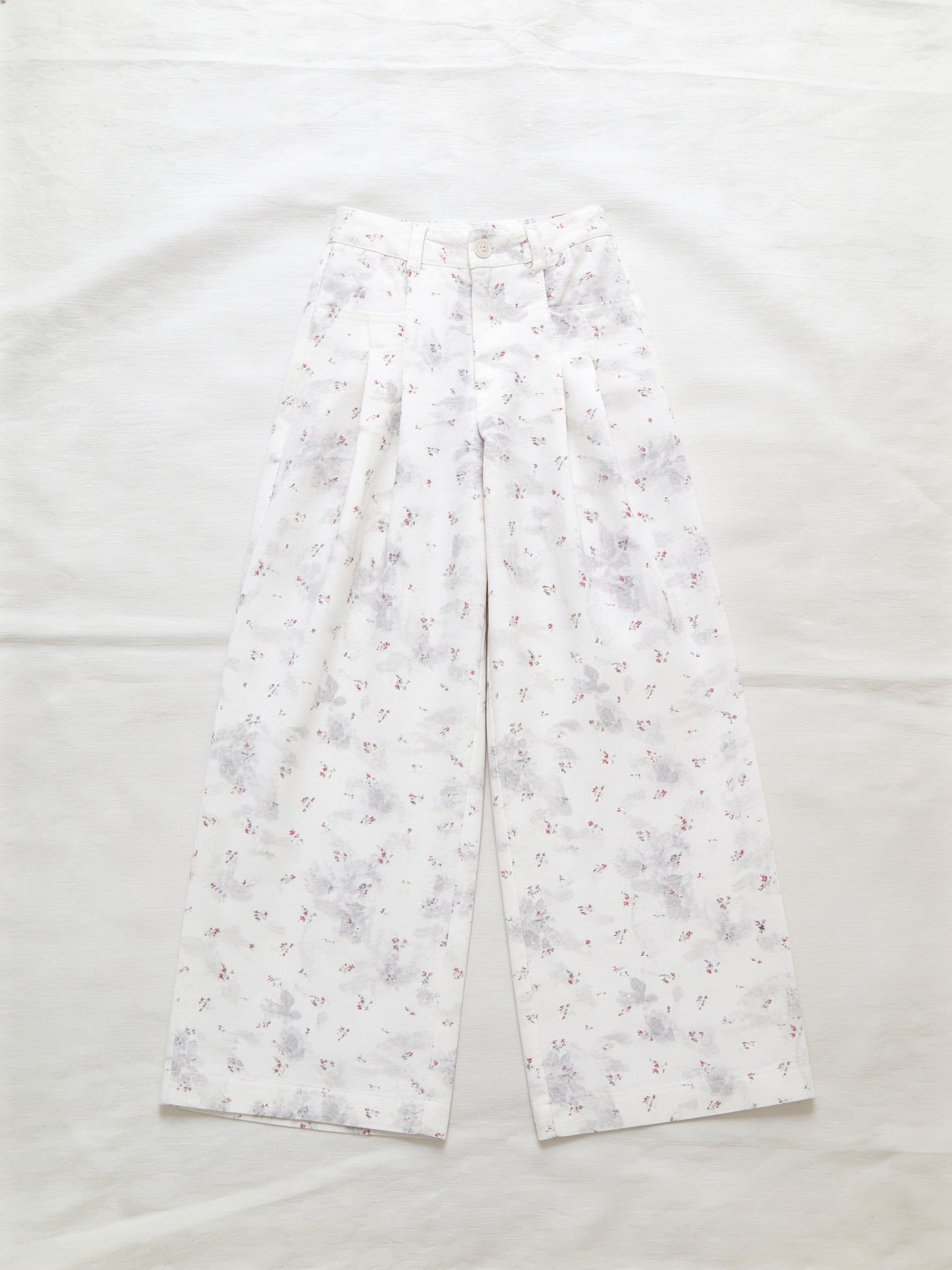 フローラル ワイドパンツ